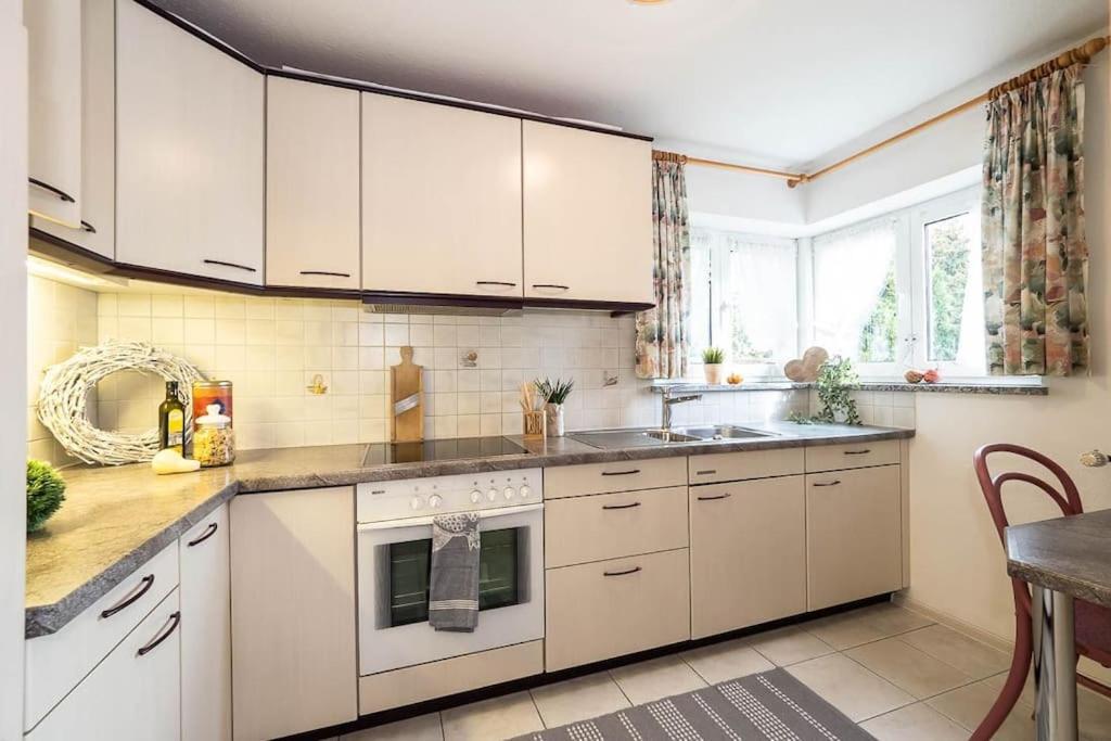Ferienwohnung Julija Riedheim 힐진겐 외부 사진